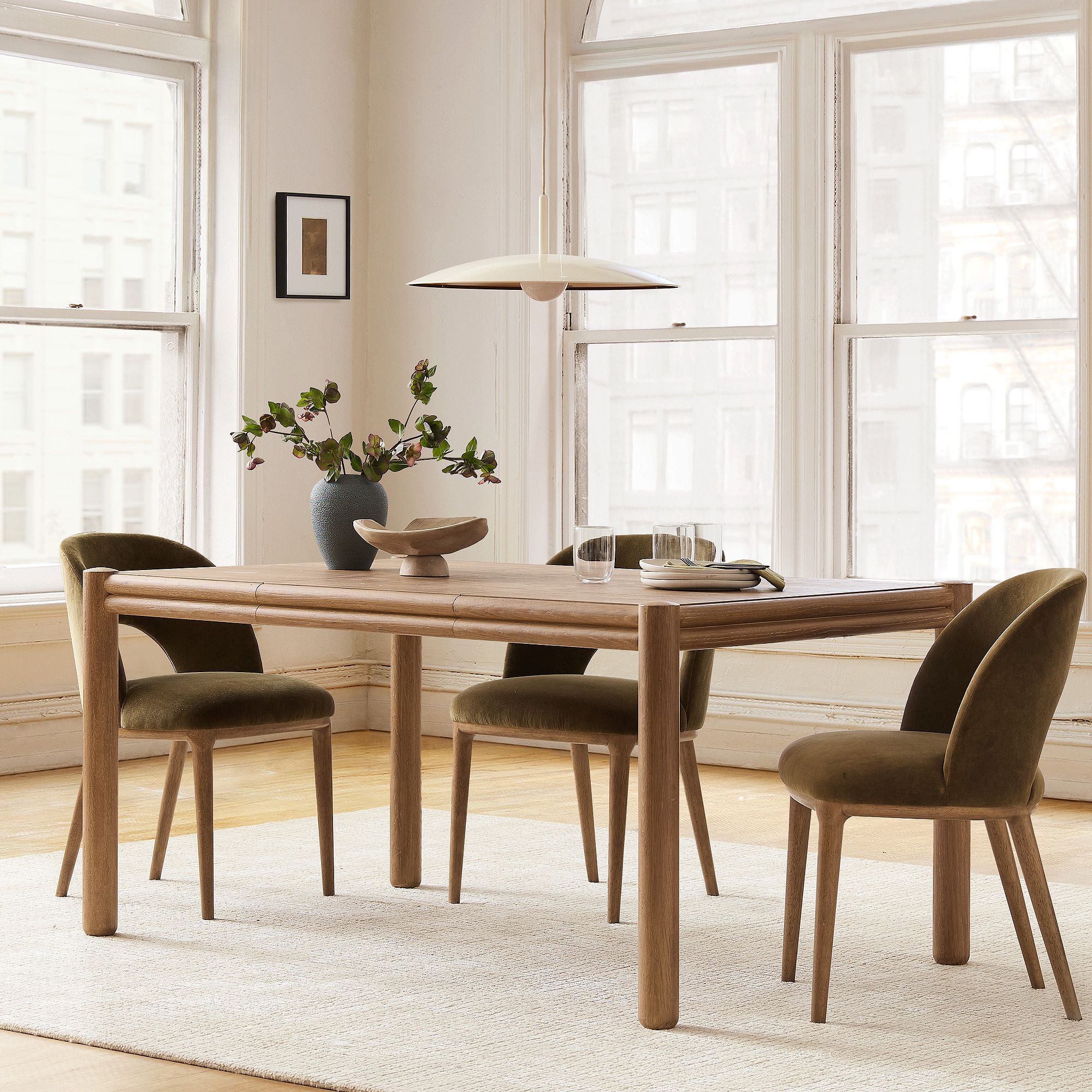 Miles Extendable Dining Table (46"–100")